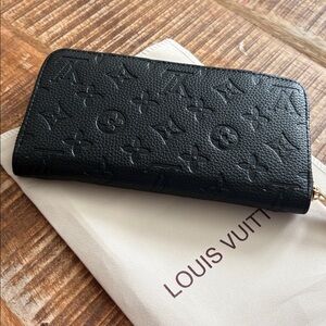 Black Zip Wallet - New w/ Dust Bag